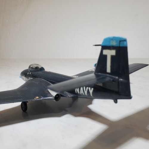 Vintage McDonnell F2H BansheeCarrier fighter 1/72? 48? Plastic Model Plane - Picture 7 of 13