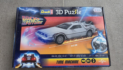 Revell 3D Puzzle Back to the Future Time Machine/DeLorean 157tlg. 00221