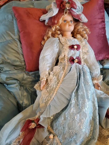 Sehr große 33" Haunted Doll Stacey Beauty Pageant Queen Ghost Sexy Succubus Sirene - Bild 8 von 11