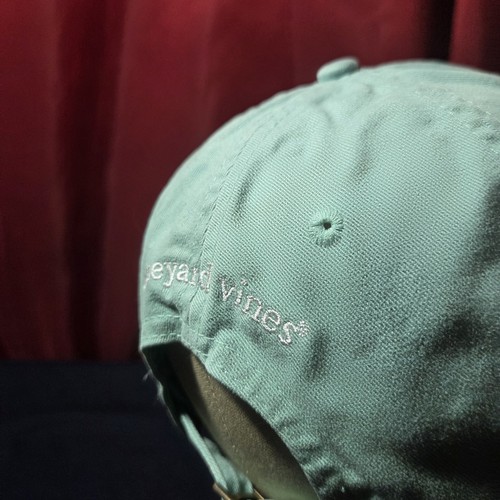 Cappello Berretto Vineyard Vines Blu Come Nuovo I Whale ORC Ricamato Strapback Regolabile - Foto 6 di 12