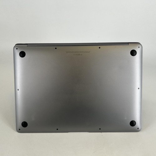 MacBook Air 13 Space Gray 2020 1.2 GHz Intel Core i7 8GB 512GB SSD - Good - Picture 9 of 13