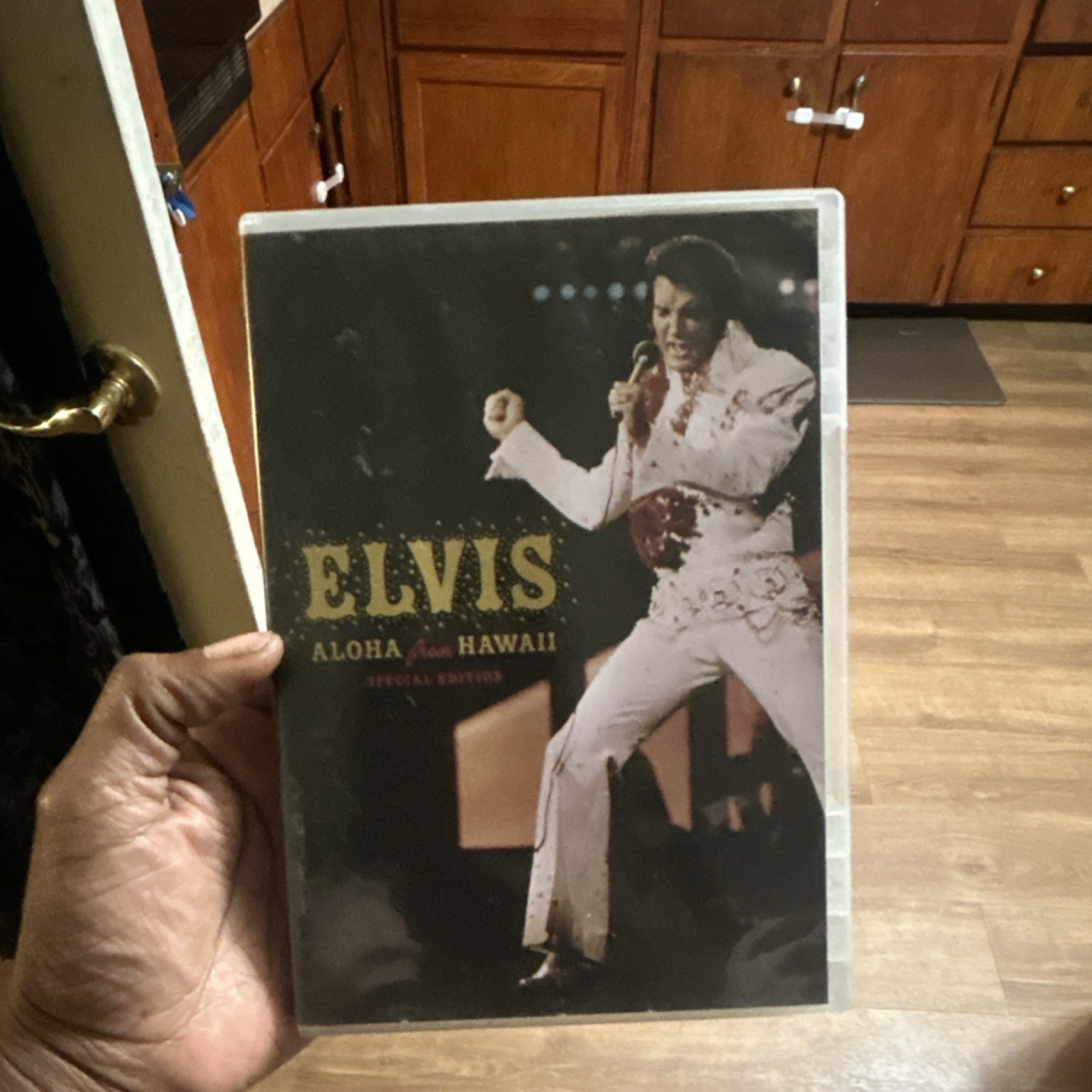 Elvis Presley Elvis: Aloha from Hawaii DVD Special Edition w/ Photo Gallery
