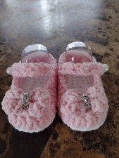 baby girl Shoes, handmade crochet Newborn -3 Months Pink And White Color