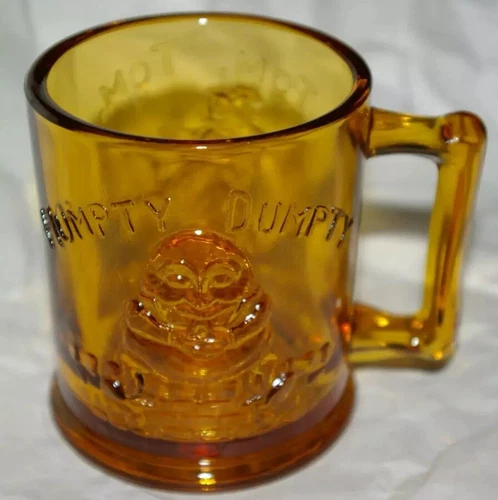 Amber Tiara Indiana Glass Humpty Dumpty Tom Pipers Son Nursery Rhyme Mug Cup