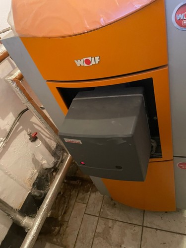 Wolf CNU-17 Premio 17kW Öl-Heiz-Kessel Bj.2004 - Bild 4 von 6