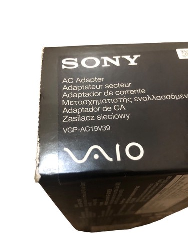 Genuine Sony Laptop Charger AC Adapter Power Supply VGP-AC19V39 19.5V 2A 40W - Picture 3 of 3