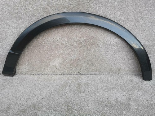 AUDI Q2 2017-20 WHEEL ARCH COVER TRIM REAR LEFT 81A853817A #5 GENUINE  - Picture 1 of 8