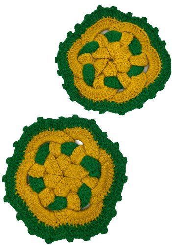 Par de agarraderos nudo celta irlandés verde amarillo mediados de siglo vintage MCM - Imagen 2 de 10