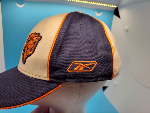 Vintage Reebok Chicago Beara 7 5/8 Fitted Hat 100% Wool Two Toned NFC NFL *READ* - Picture 5 of 22