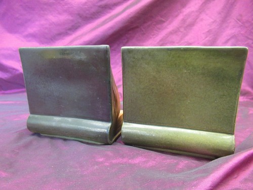 Vintage ROSEVILLE pottery CLEMATIS bookends - Picture 5 of 8