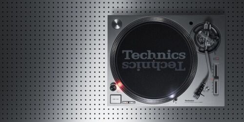 Technics SL-1200MK7-S Direct Drive Turntable System Silver NEW - Picture 6 of 13