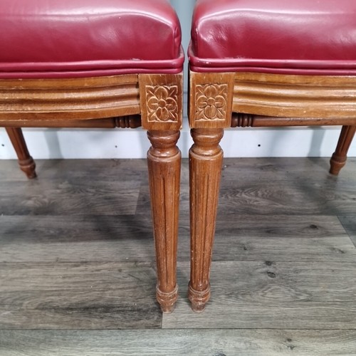 Pair 2 Antique Vintage Carved French Louis Chairs - Red Faux Leather - Wooden - Picture 7 of 24