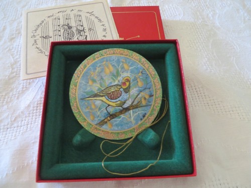 P BUCKLEY ANNA PERENNA ART ORNAMENT4310/5000 Partridge in a Pear Tree  - Picture 1 of 2