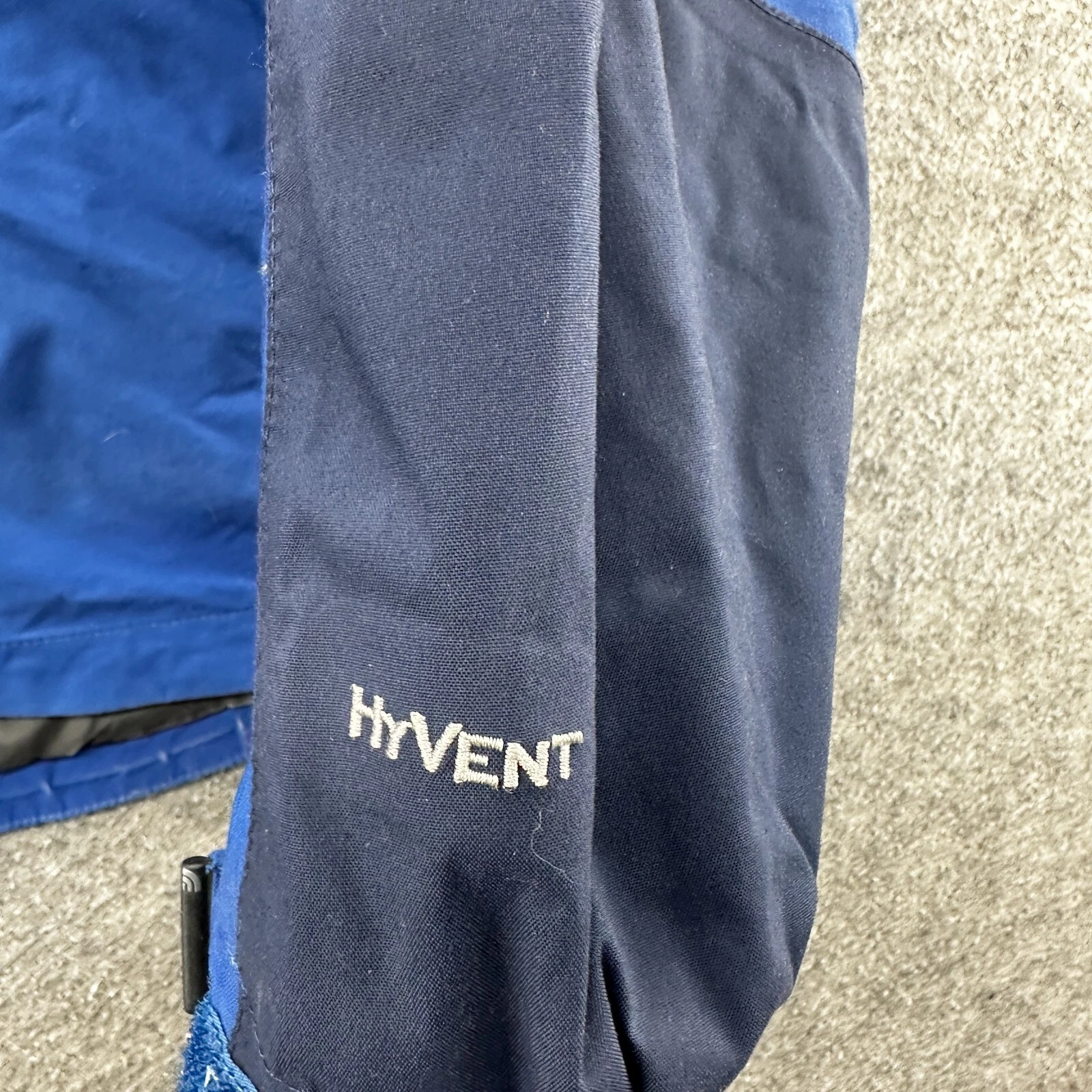 north-face full zip mesh line hyvent hooded windbreaker coat jacket