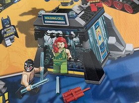 LEGO DC The Batcave Set 6860  NEW & SEALED Retired Set, Hard  to Find