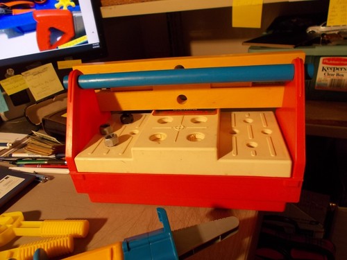 TALLER DE ENERGÍA DE COLECCIÓN FISHER PRECIO 1986 CON NIVEL DE LLAVE DE MARTILLOS Y SIERRA - Imagen 9 de 9