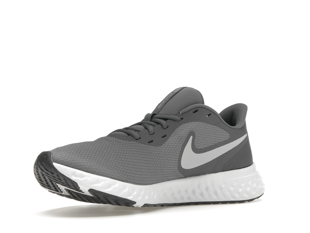 jd sports nike revolution 5