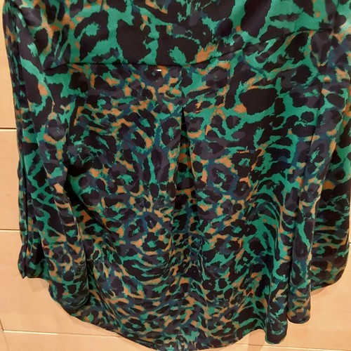 Blusa para mujer Chico verde estampado animal cuello en V talla 0/ EE. UU. 4/6 - Imagen 14 de 24