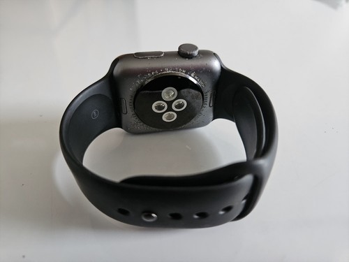Apple Watch Series 2 Generation Black Band 42mm A1758, SN- FH7T8H2JHJLJ Unlocked - Picture 6 of 6