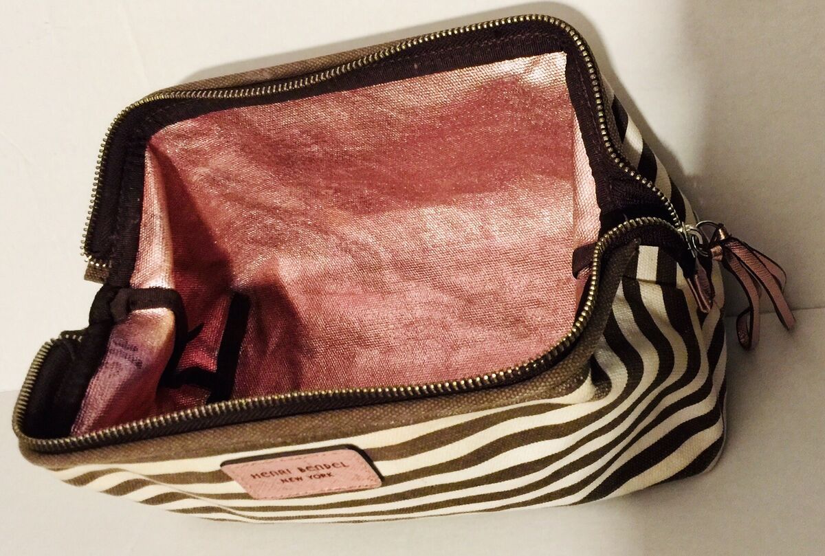 Henri bendel online toiletry bag