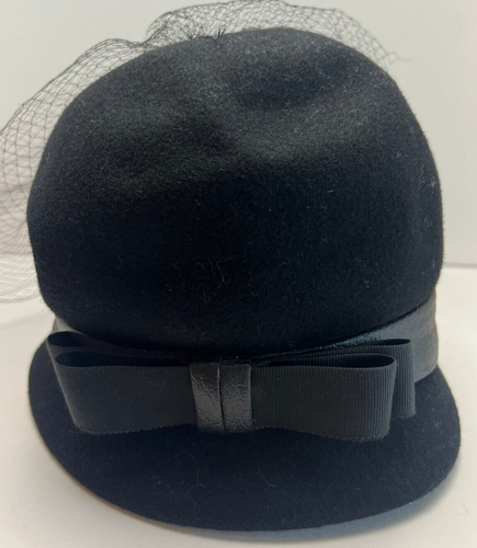VTG ~ Peachfelt Henry Pollak New York ~ 100% Wool ~ Black Cloche Hat w/Netting - Picture 6 of 9
