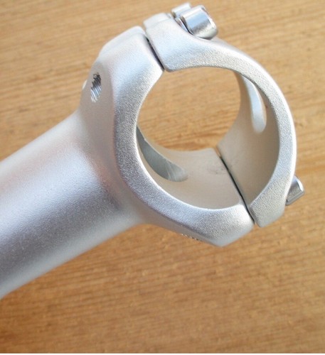 Stem Ultracycle 1-1/8" 31.8 110/125/95mm Adjustable Threadless Stem Blk or Sil. - Picture 3 of 9