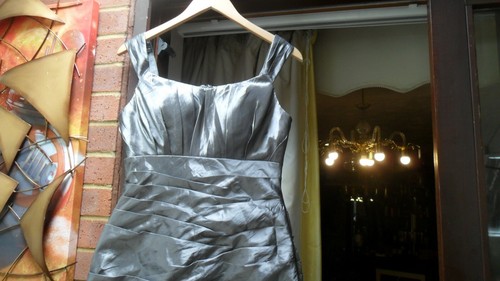 GINO CERRUTI SIZE 2XL ACCORDING TO LABEL DRESS - Picture 2 of 8