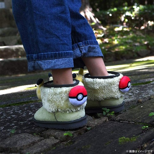 POKEMON Mascot boots Mimikyu 18cm UK11 BEIGE NEW WITH BOX - Picture 8 of 8