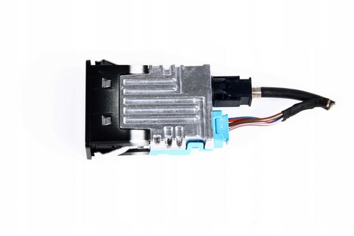 BMW G20 G11 G12 X3 G01 X4 G02 X5 G05 X6 G06 USB TYP C BUCHSE PORT 8711939 - Bild 4 von 6
