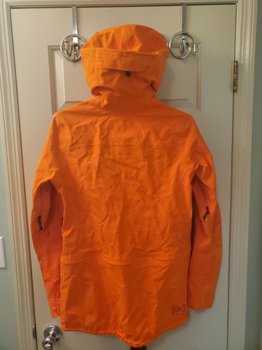 Burton AK Haven 3L Snowboard Jacket - Womens - Medium - Gore-Tex Pro-Excellent - Picture 3 of 15