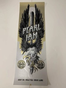 Pearl-Jam-Poster-Wrigley-Field-Chicago-2016-Ken-Taylor