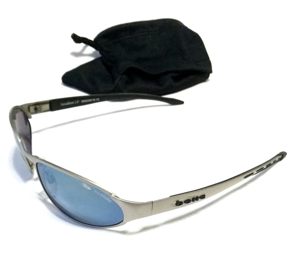 GAFAS DE SOL BOLLE VANADIUM 2.0 Plateadas Mate con Lentes Polarizadas Espejo Azul Italia Foto 2 de 4