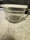 The Pampered Chef 4 Cup 1 Qt. 32oz. Glass Measuring Mixing Batter Bowl with Lid