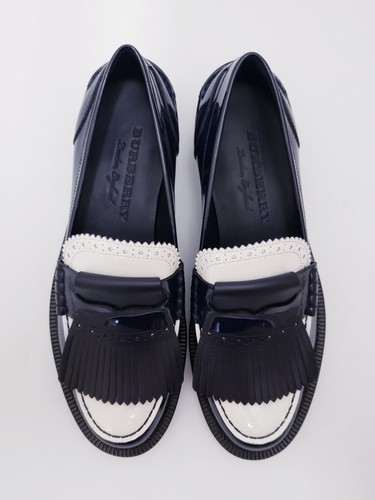 LOEWE バレリーナフラワー 37 - greatriverarts.com