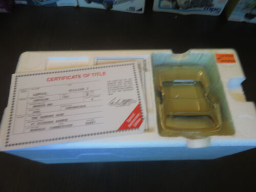 Danbury Mint 50th Anniversary 1957 Chrysler 300C Convertible 1/24 - Picture 4 of 4