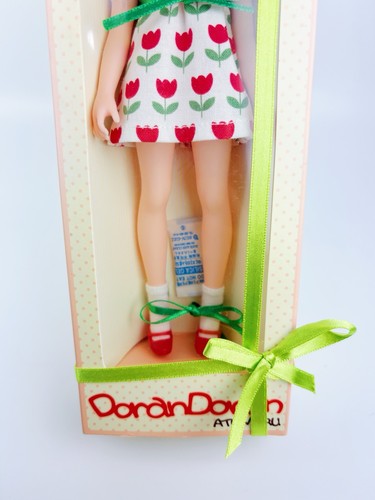 dorandoran Atomaru Red Tulip Limited Rare Doll NIB Korea kukuclara cacarote - Bild 3 von 5