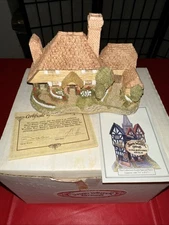 Vintage David Winter Cottage Kent Cottage 1985 Box & COA