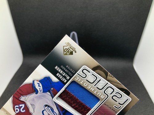 2022-23 SP Game Used Authentic Fabrics Patch Nathan MacKinnon /35 - Bild 3 von 4