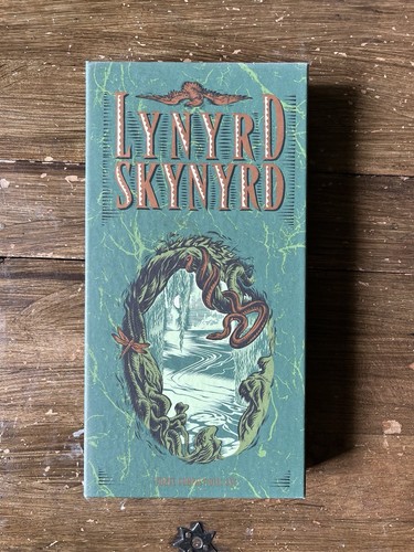 Lynyrd Skynyrd. The Definitive Lynyrd Skynyrd Collection 3cd Box Set.