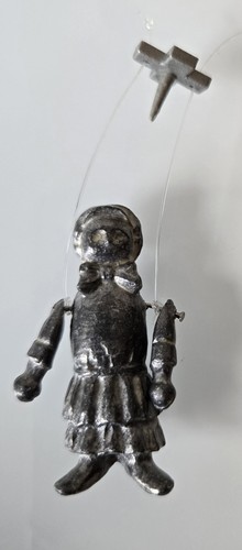 VTG Pewter Miniature Marionette Puppet Ornaments 2 Santas & 1 Girl Elf Arms Move - Picture 7 of 10