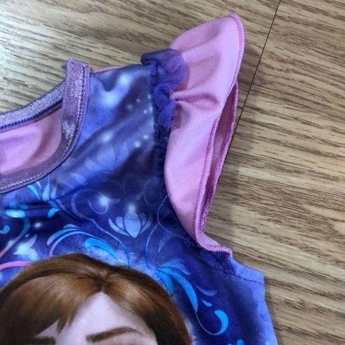 Disney Frozen 2T Conjunto de Pijama Niñas Pequeñas Elsa & Anna Top Pantalones Estampado Floral - Imagen 6 de 6