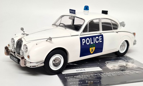 Model Icons 1/18 Jaguar Mk2 Leicestershire Rutland Police Diecast Model Car - Picture 3 of 17