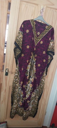 Long Purple Kaftan. Size 12-22 Free Size.Tie Waist Elegant. Ideal Holiday/summer