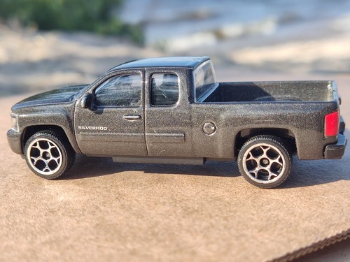 Majorette Chevrolet Silverado Thailand 1:71 Diecast Vintage Retro Car - Picture 3 of 11