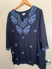 J Jill Sz Xl Navy Blue with Lavishly Embroidery 3/4 Sleeve Knit Tunic Blouse Top