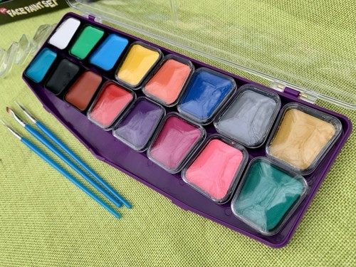 Hypoallergenic FACE PAINT SET Professional Grade Kids Face Painting Halloween - Picture 2 of 8