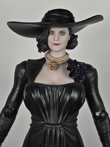 Patriot studio Alcina Dimitrescu 1/12 Scale Action Figure 6" Resident Evil USA - Picture 2 of 5