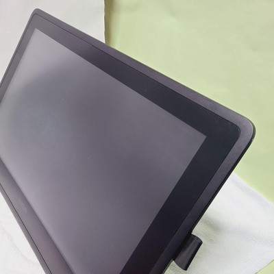 WACOM Wacom Cintiq 22 21.5型 DTK-2260/K0D Wacom Cintiq 22 DTK2260K0A – MacHollywood | Your Premier