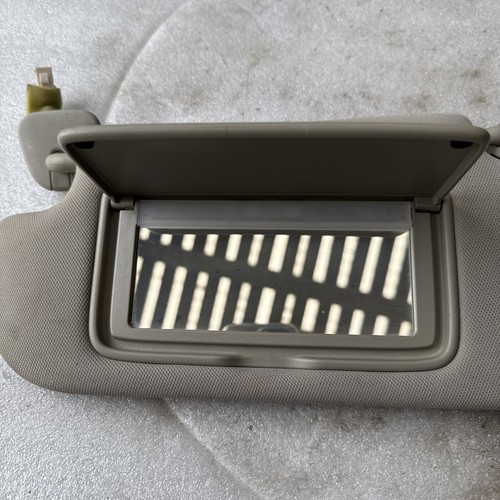 09-13 INFINITI - G37 2D COUPE - ILLUMINUATED - SUN VISOR SET VISORS LEFT RIGHT - Bild 11 von 19