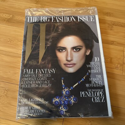 Sealed W magazine 2012 PENELOPE CRUZ Fashion Karl Lagerfeld TRENDS supplement